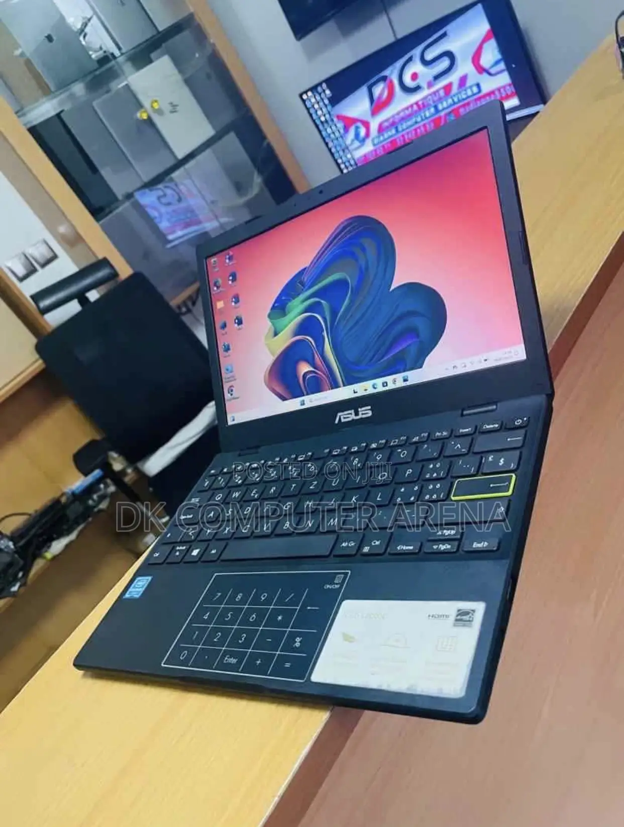 Laptop Asus 1015E 4GB Intel SSD 128GB