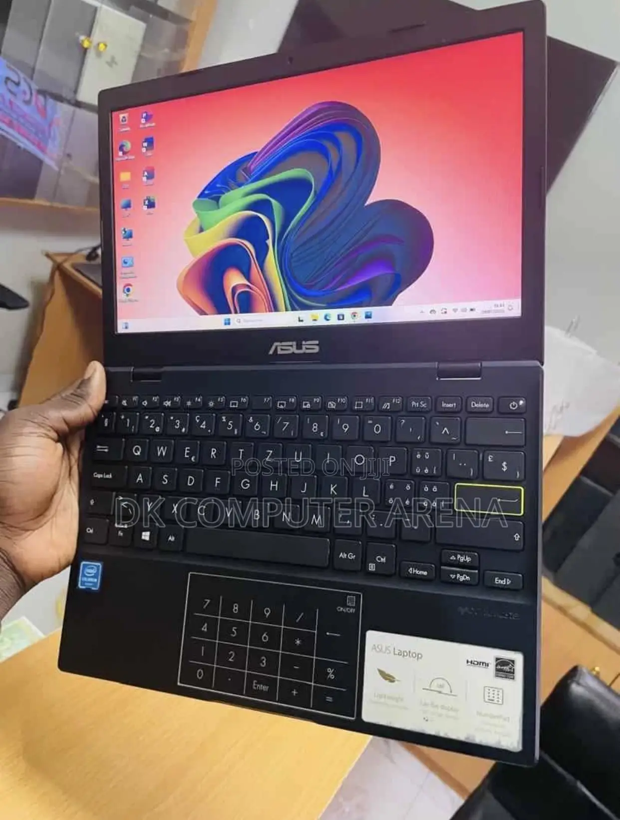 Laptop Asus 1015E 4GB Intel SSD 128GB