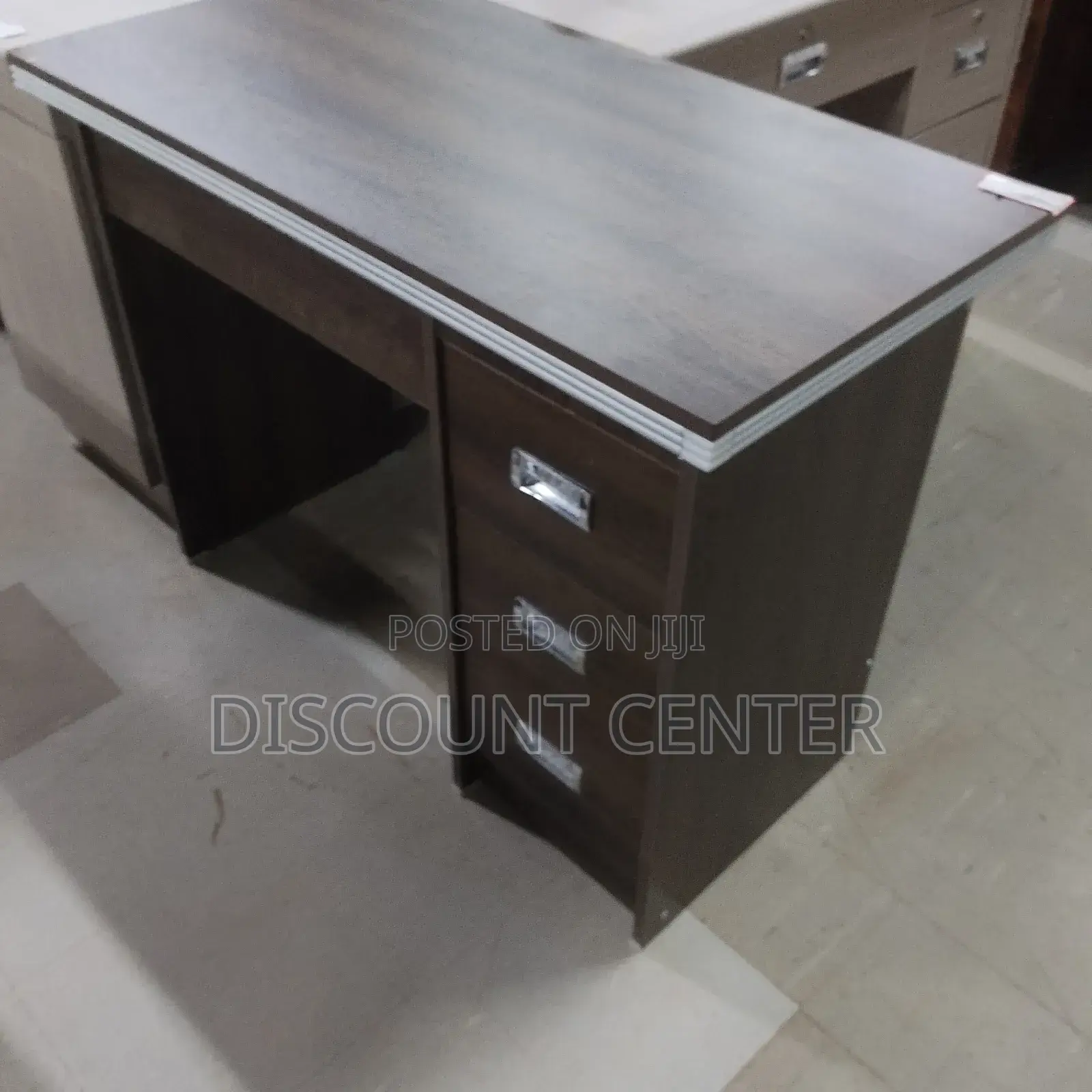High Quality Office Table