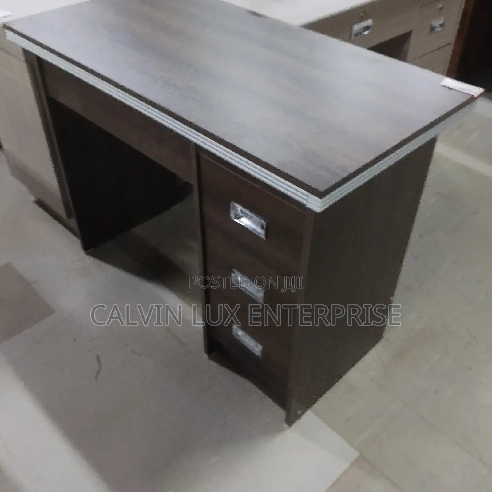 High Quality Office Table