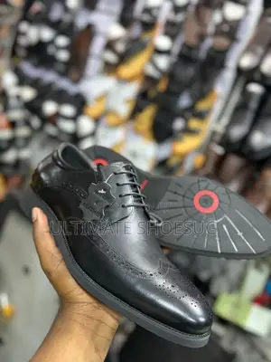 Fragamo Mens Leather Oxfords