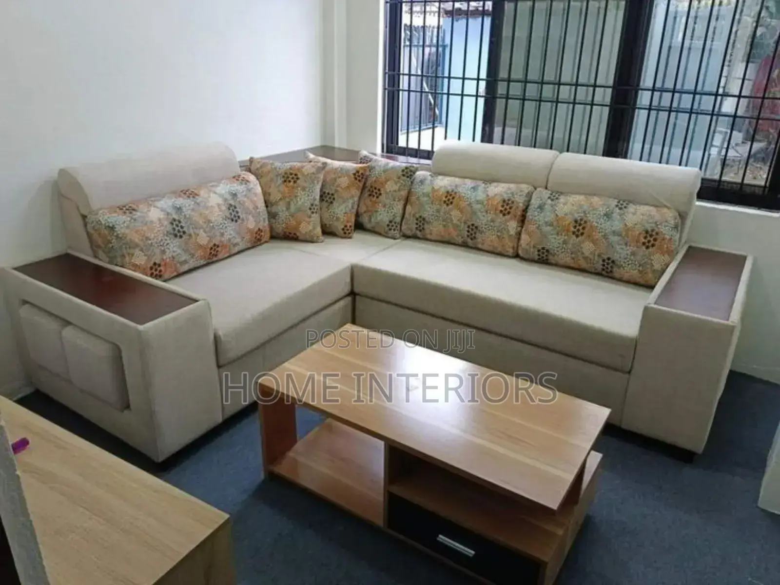 A Seater of Five With a Center Table