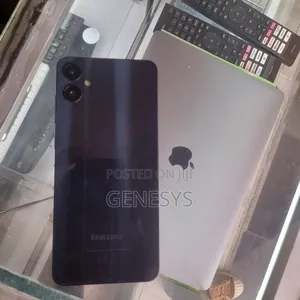 Samsung Galaxy A05 64 GB Black