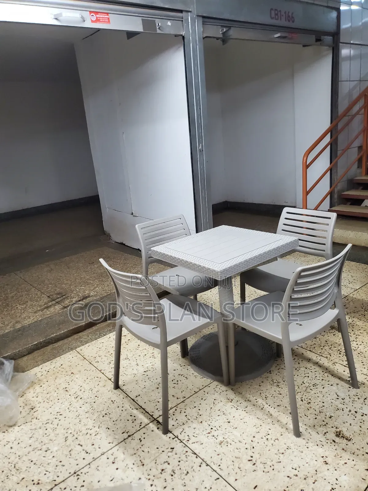 Imported Outdoor Plastic Chairs and Table Plastic Table