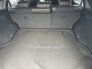 Toyota Harrier 2.0 2016 Black