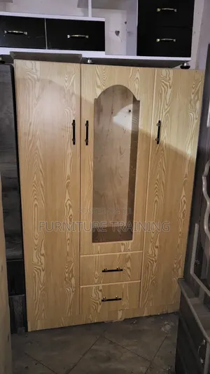 Wardrobe 4x6fts Available Brand New