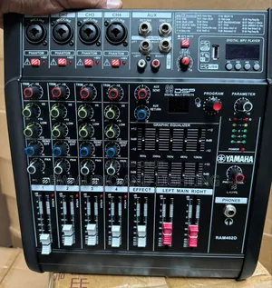 4 Channel Power Mixer