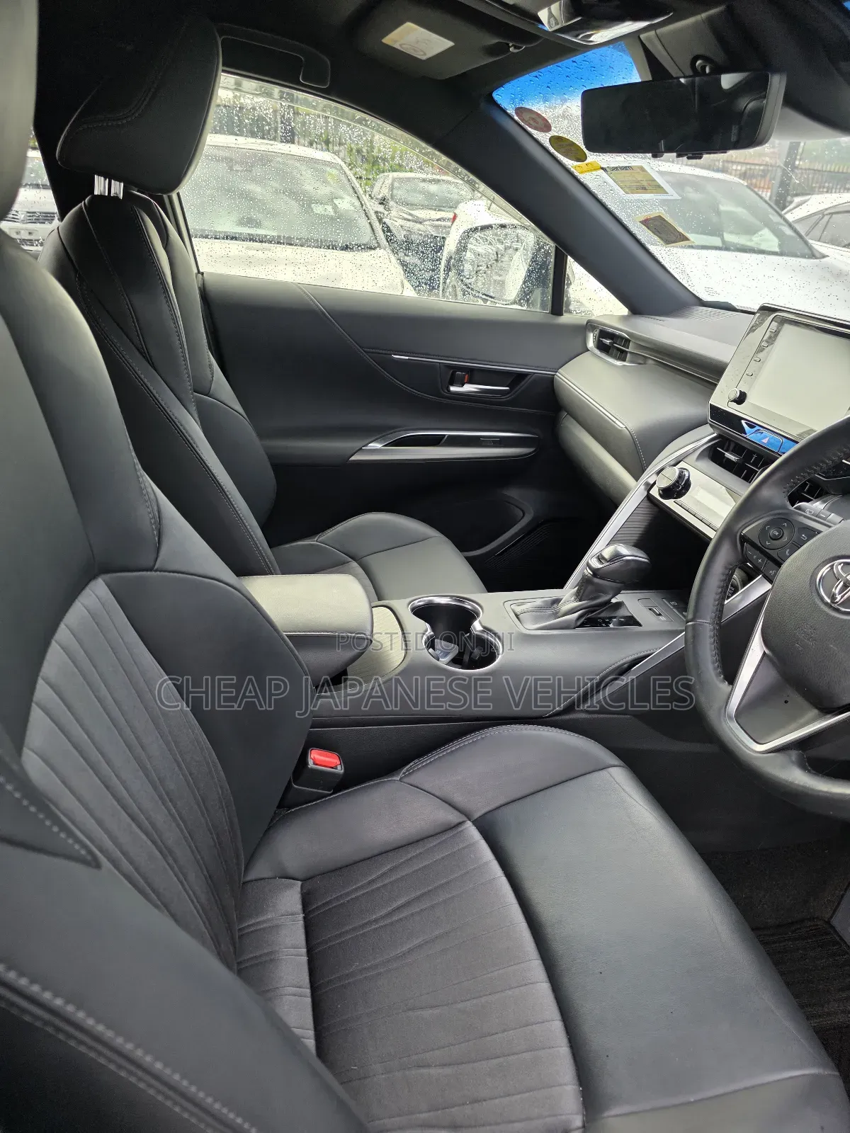 Toyota Harrier 2.0 2020 Pearl