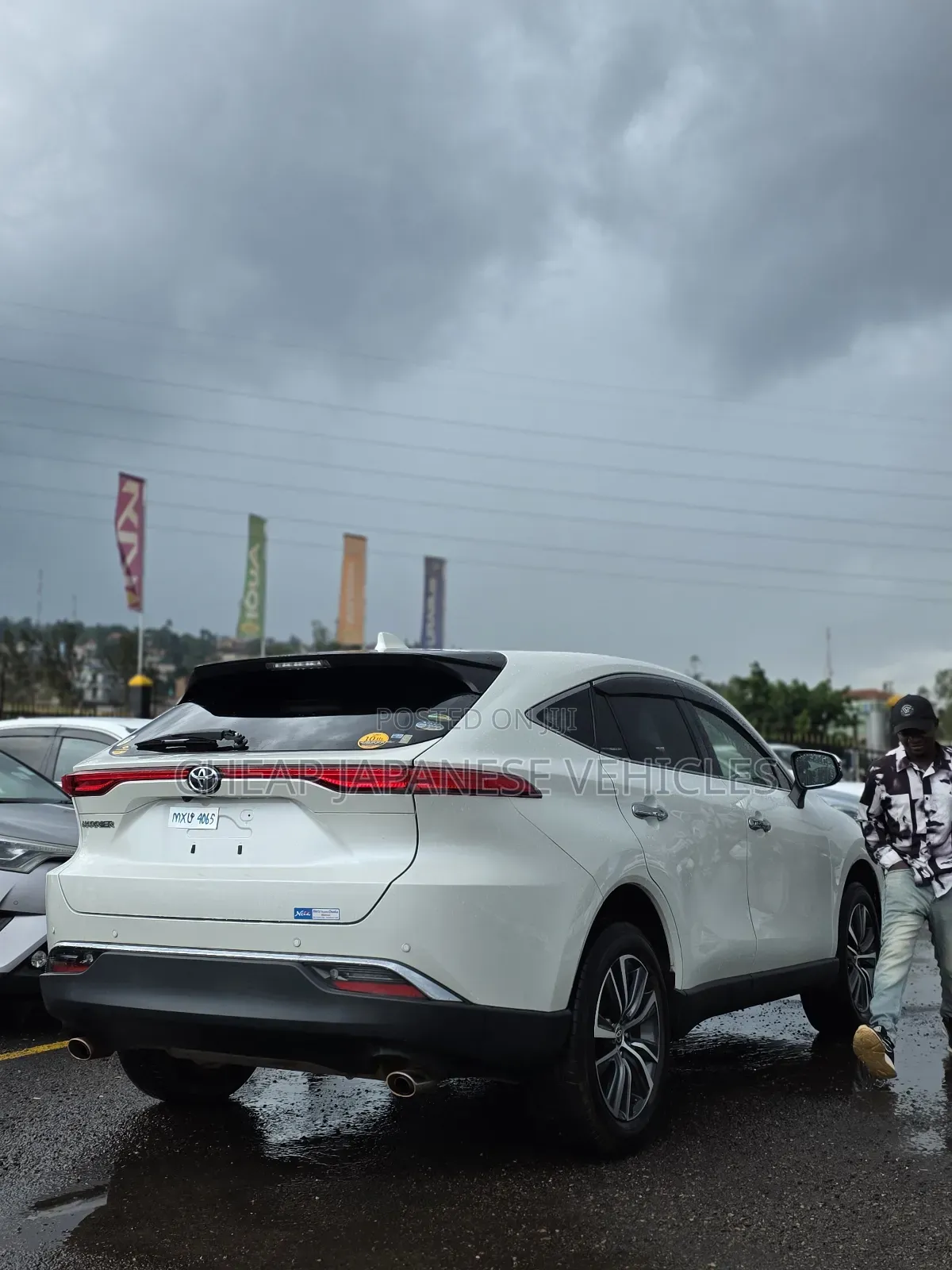 Toyota Harrier 2.0 2020 Pearl