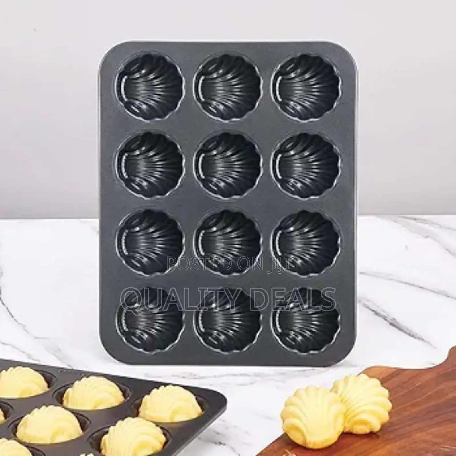 X Spring Shell Shape 12 Hole Baking Pan