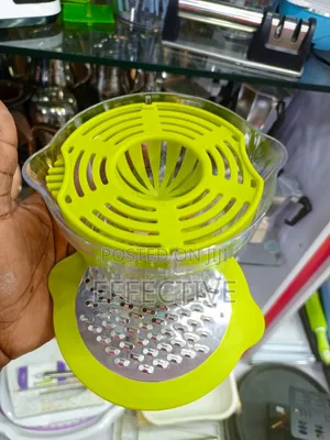Multifunctional Manual Juicer