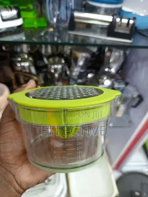Multifunctional Manual Juicer