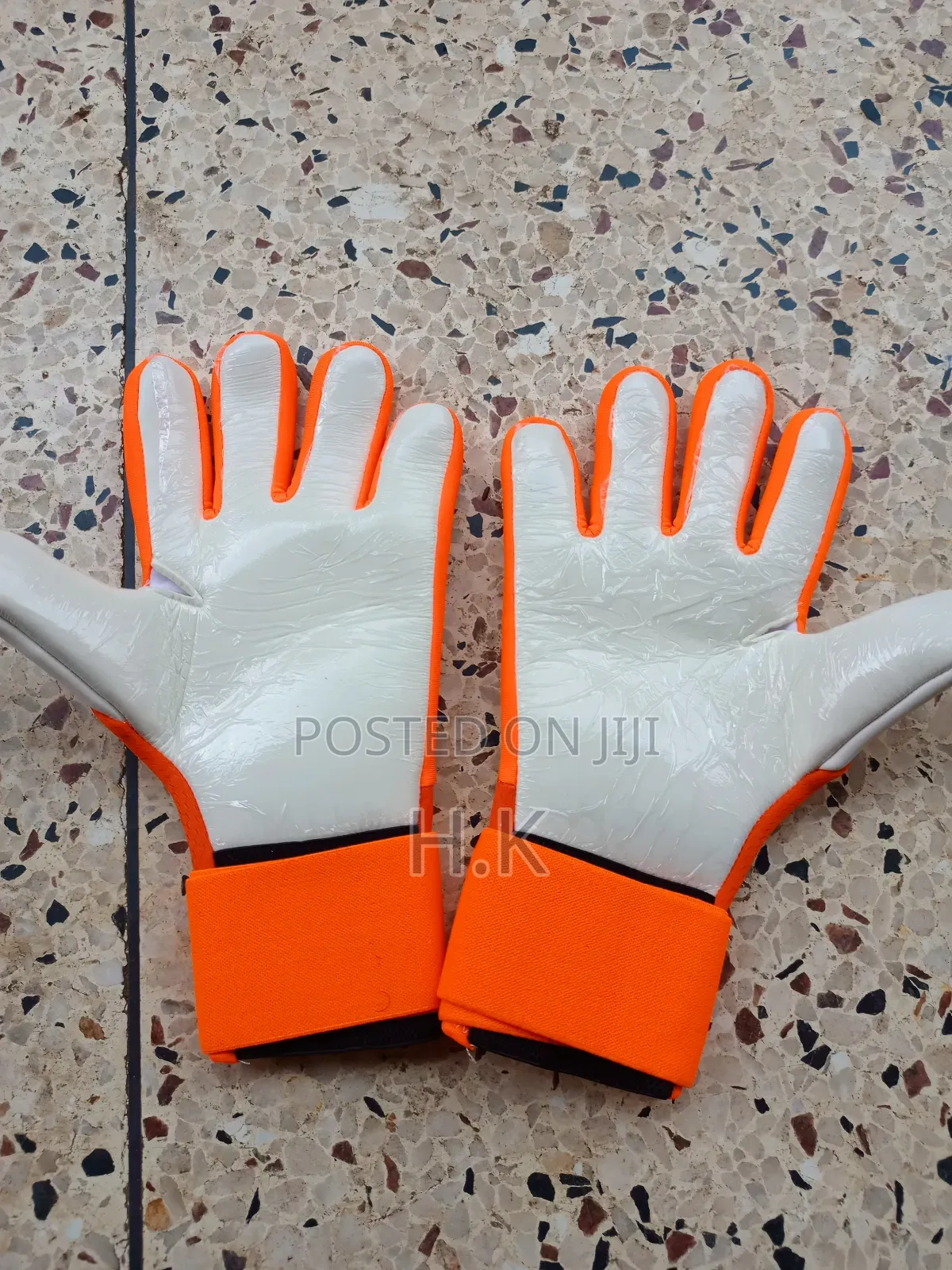Soccer Goalkeeper Gloves