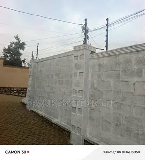 Electric Fence Poles Installation 6 Lines