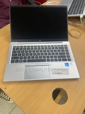 New Laptop HP EliteBook 840 G8 16GB Intel Core I7 SSD 512GB