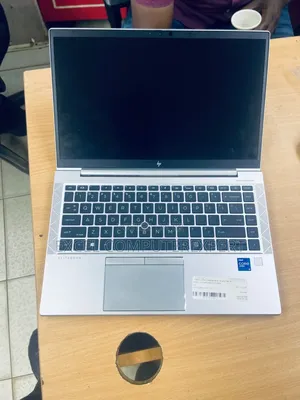 New Laptop HP EliteBook 840 G8 16GB Intel Core I7 SSD 512GB