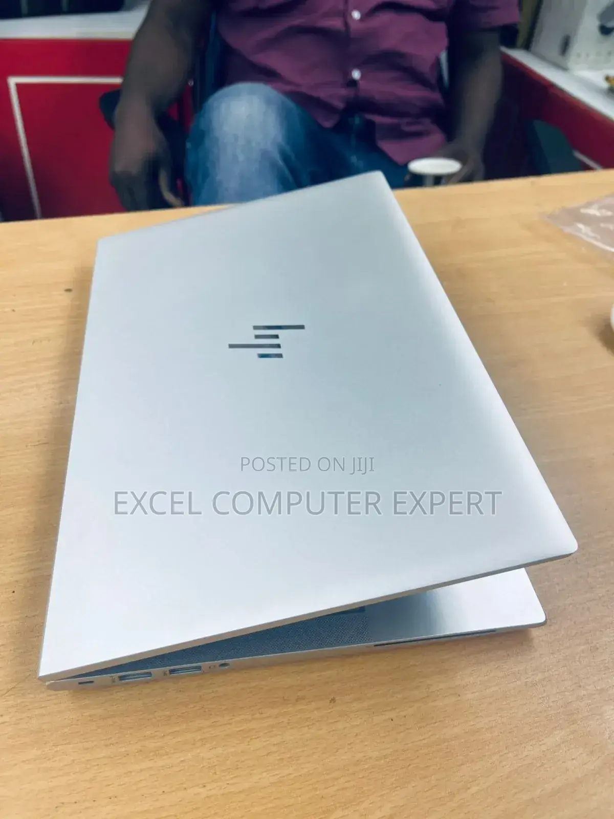 New Laptop HP EliteBook 840 G8 16GB Intel Core I7 SSD 512GB