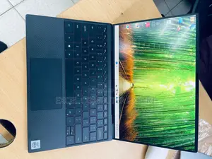 New Laptop Dell XPS 13 9310 8GB Intel Core I7 SSD 512GB