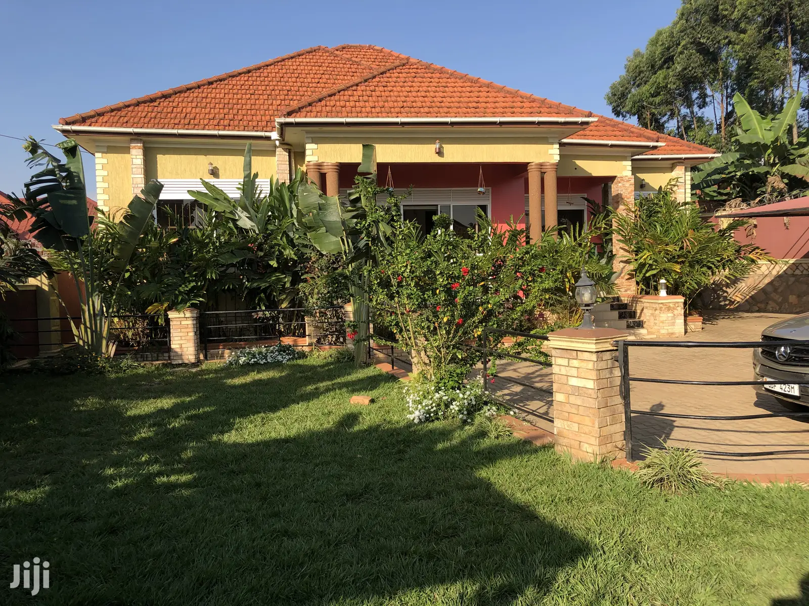 Kira Flashy House on Sale