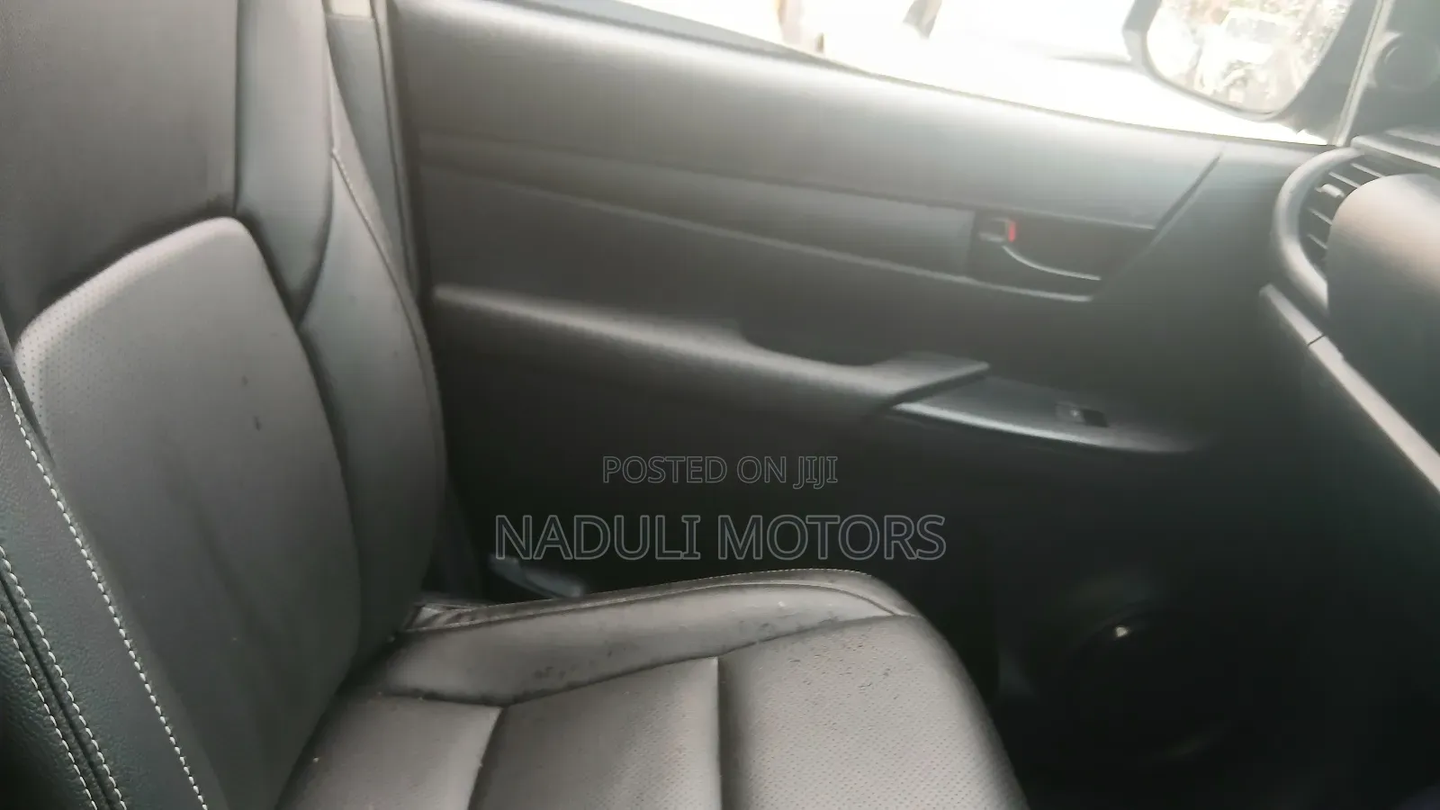 Toyota Hilux 2018 Green