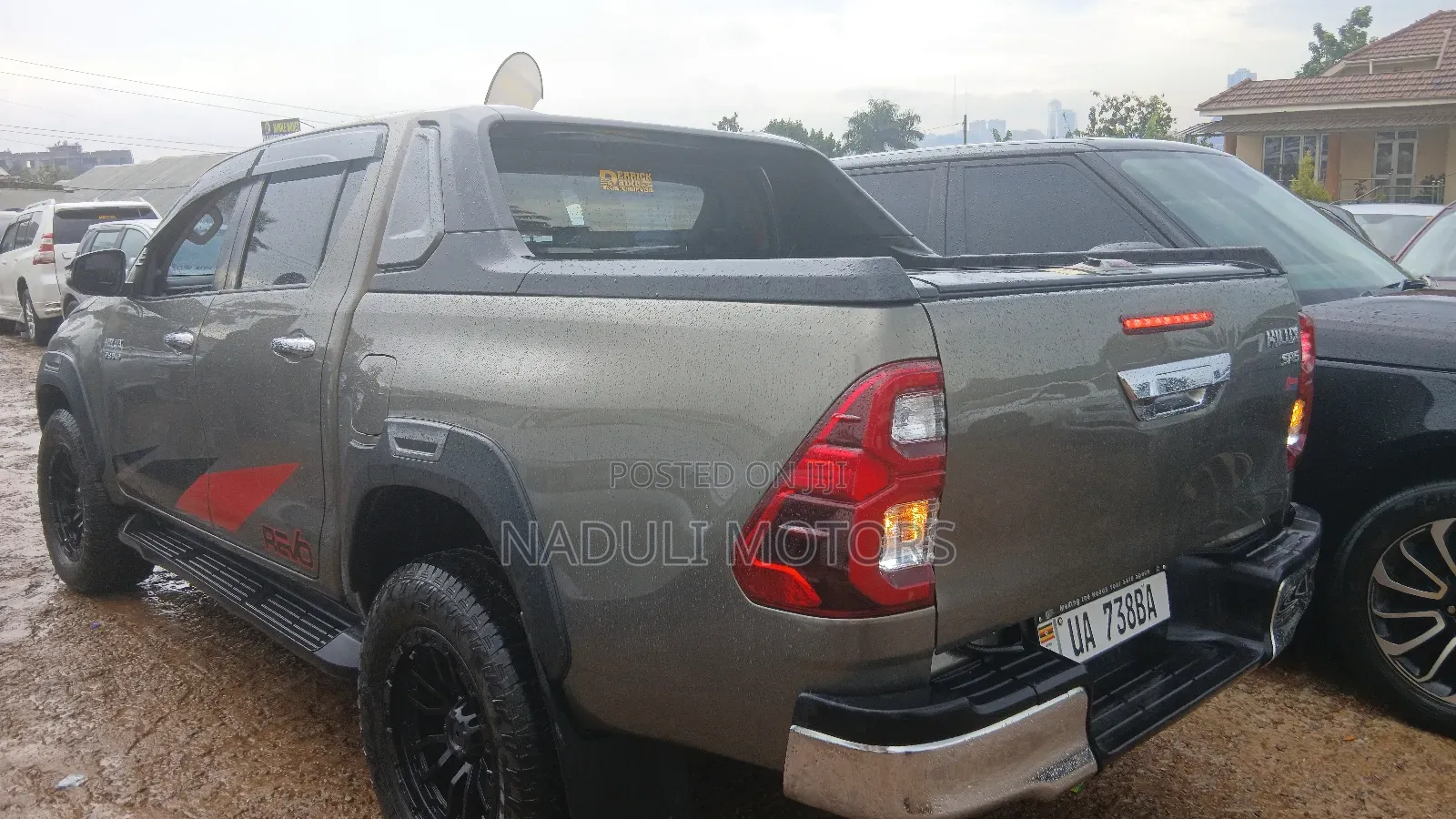 Toyota Hilux 2018 Green