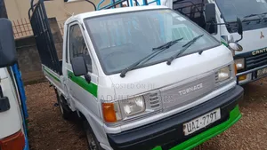 Toyota Townace White Truck