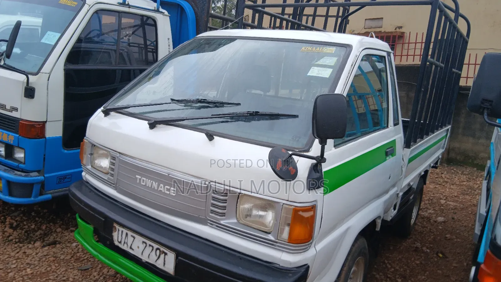 Toyota Townace White Truck