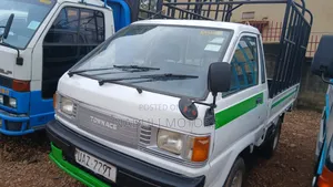 Toyota Townace White Truck