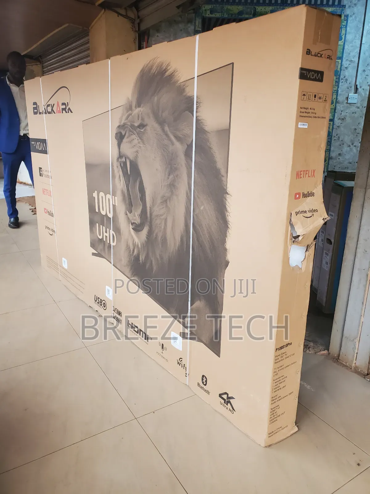 It's Blackark Tv 100" Inch Smart
