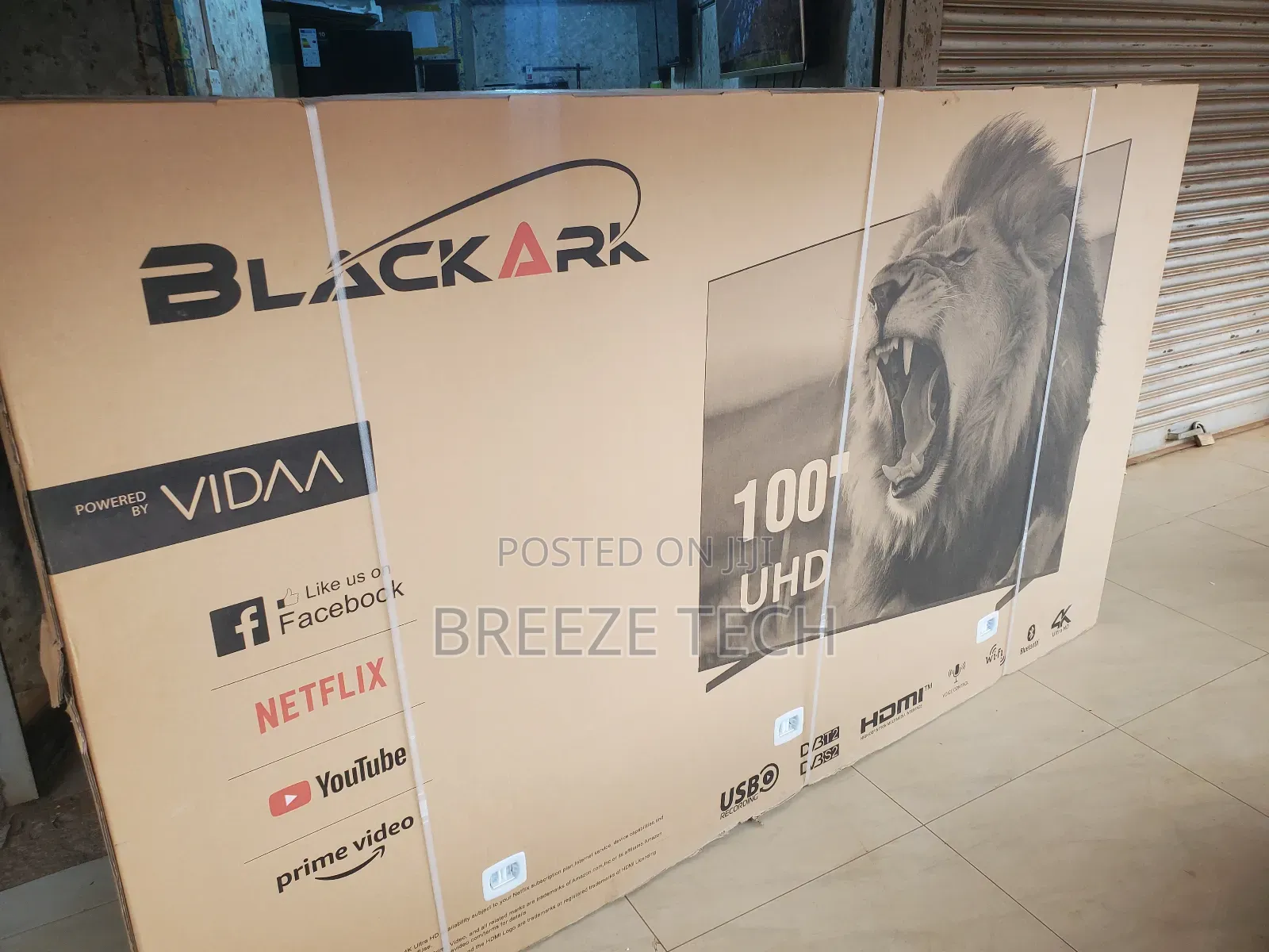 It's Blackark Tv 100" Inch Smart