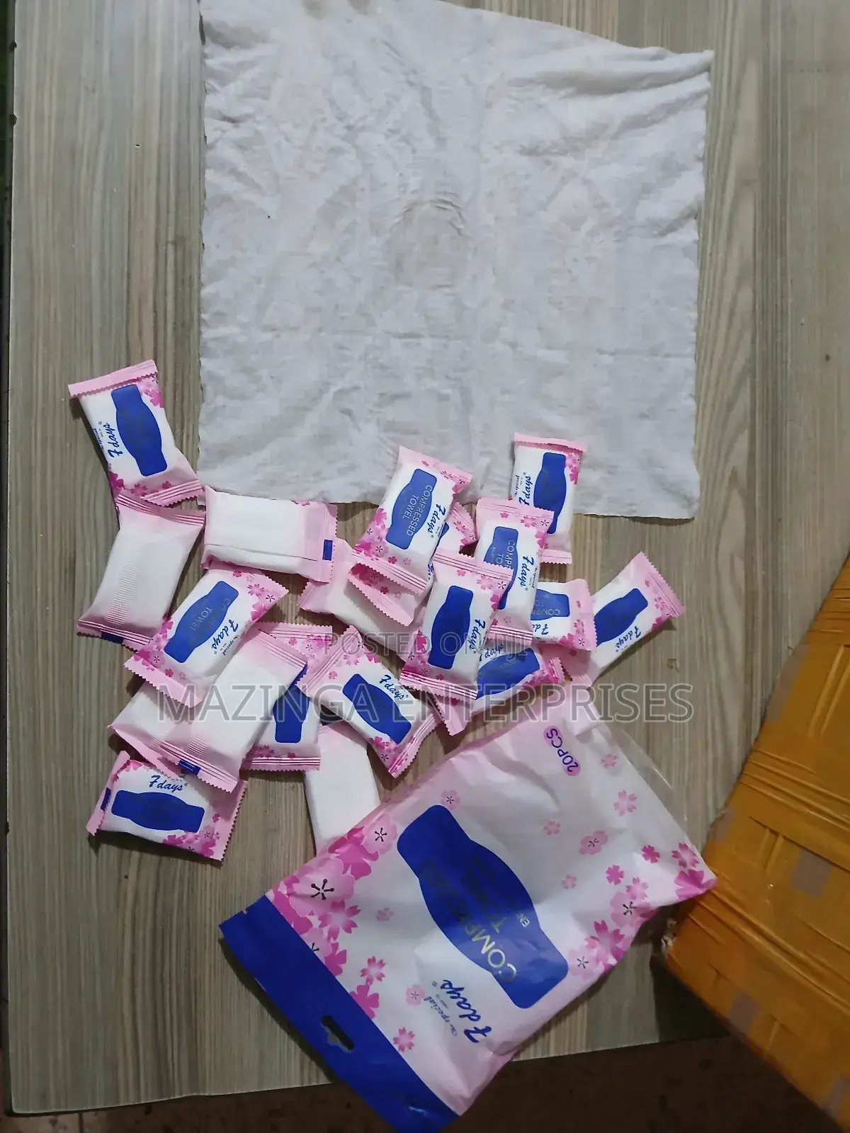 20pcs 7days Enlarged and Thickened Compressed Disposable Towels