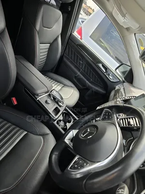 Mercedes-Benz GLE-Class GLE 350d 4MATIC 2018 White