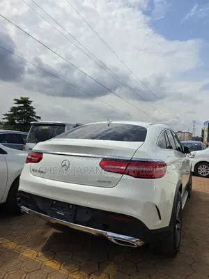Mercedes-Benz GLE-Class GLE 350d 4MATIC 2018 White