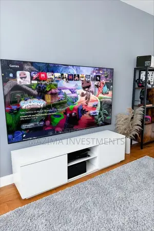 Tv Stand in White Colour