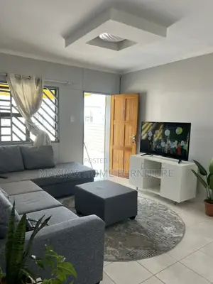 Tv Stand in White Colour
