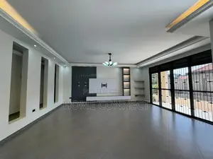 4bdrm Bungalow in Muyenga, Central Division for rent