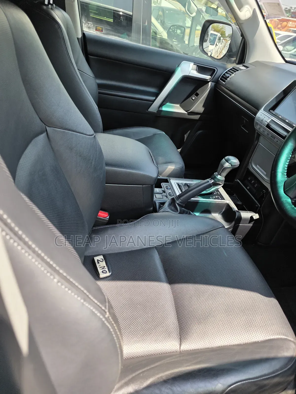 Toyota Land Cruiser Prado 2.8 2017 Pearl