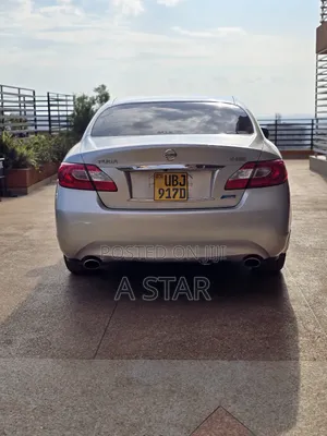 Nissan Fuga 2013 Silver