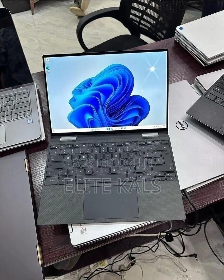 New Laptop Dell XPS 13 7390 16GB Intel Core I7 SSD 512GB