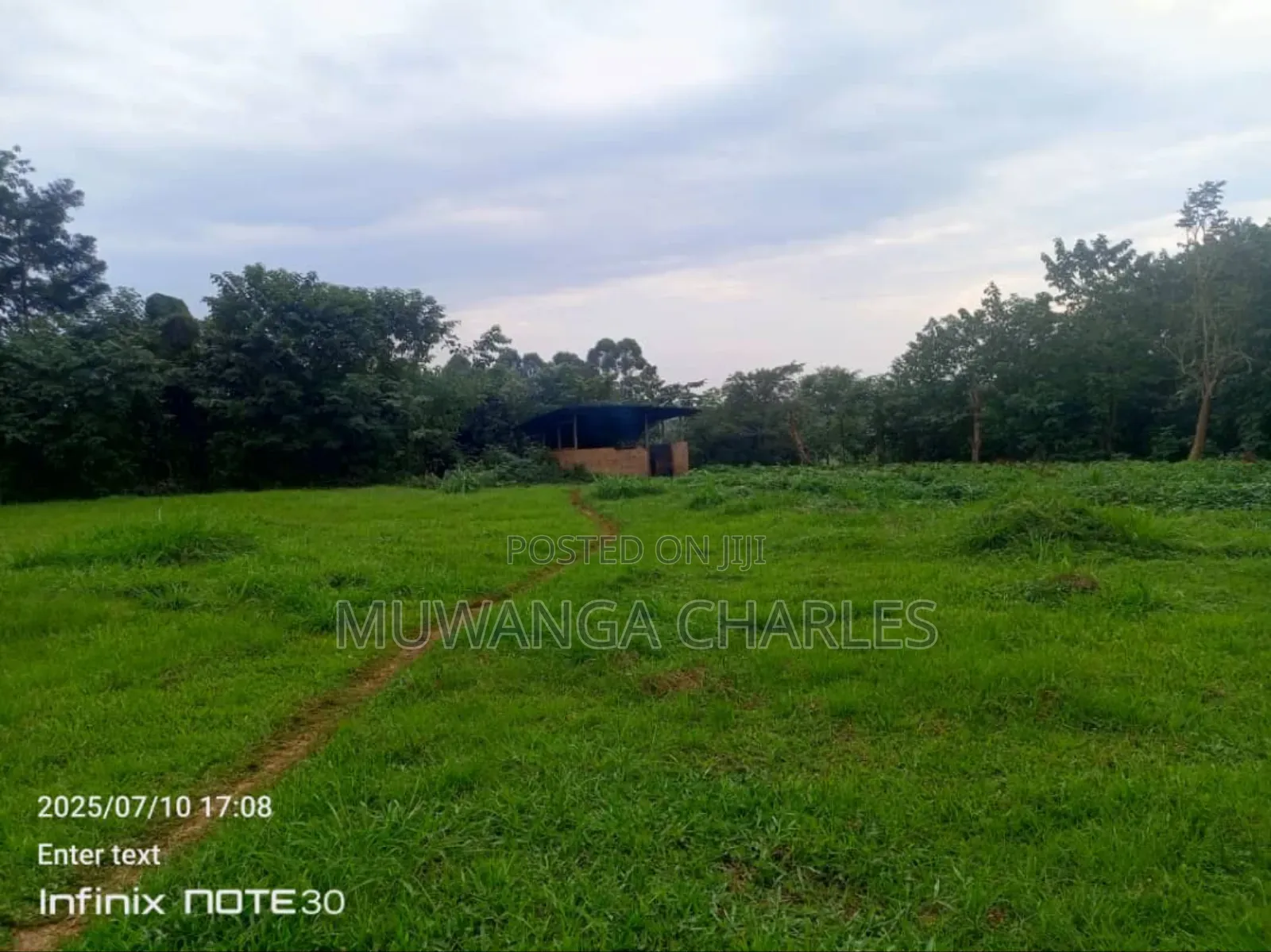 Hot Deal 1acre of on Quick Sale in Kawanda