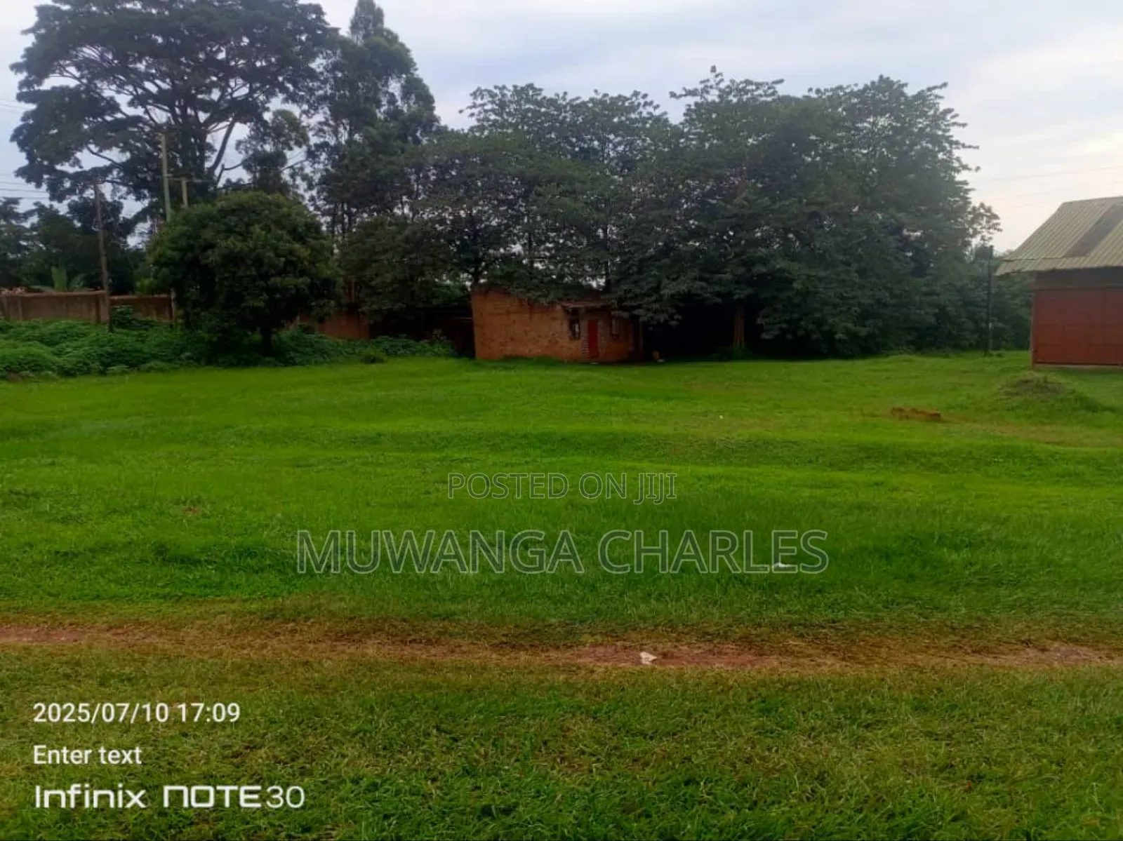 Hot Deal 1acre of on Quick Sale in Kawanda