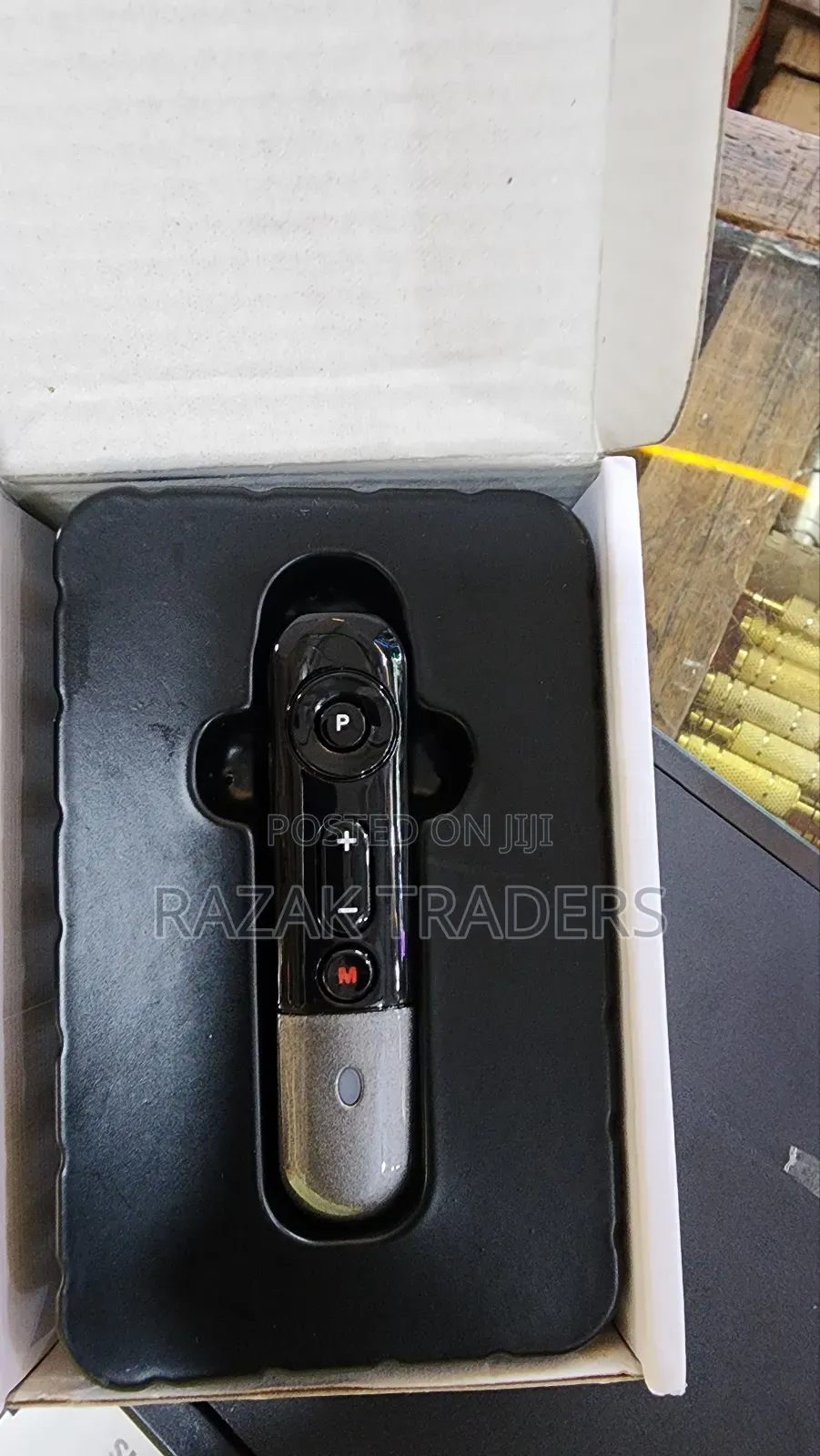 Walkie Talkie Lavalier Mini Wireless Radio ,Bluetooth Intercom