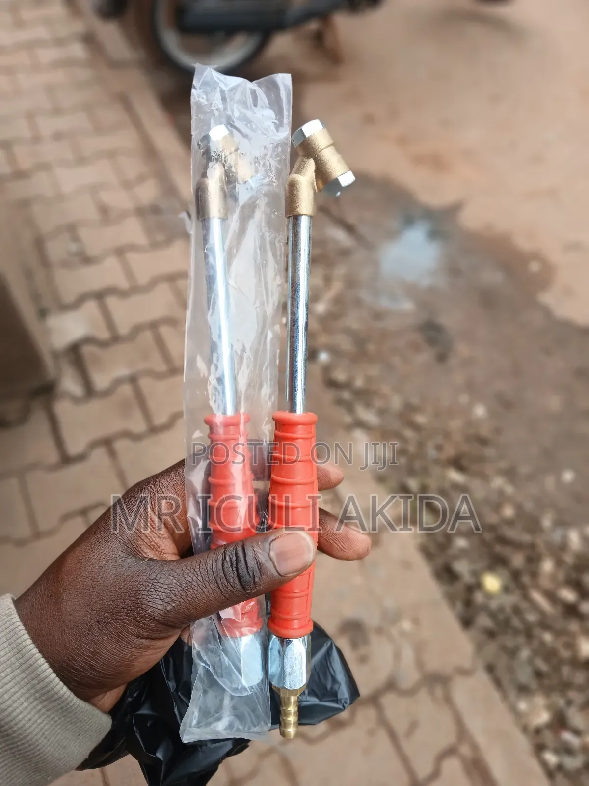 Dual-Head Tire Pressure Air Chuck Gun Valve Connector