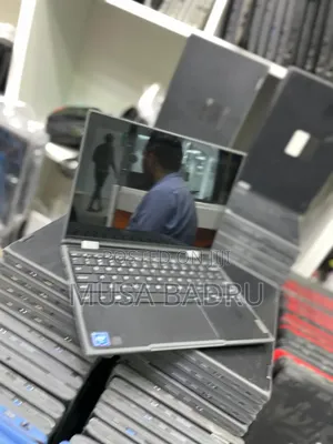 New Laptop Lenovo 300e 4GB Intel Celeron SSD 128GB