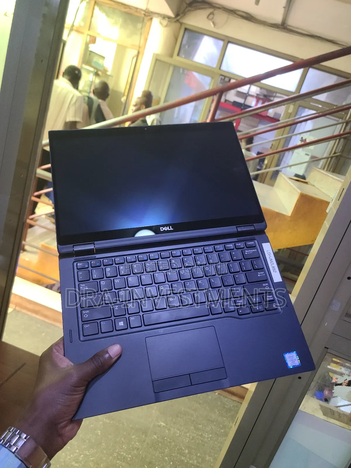 New Laptop Dell Latitude 7390 8GB Intel Core i5 SSD 256GB