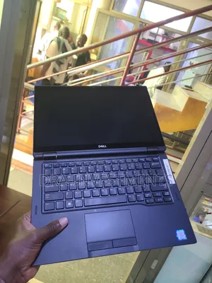 New Laptop Dell Latitude 7390 8GB Intel Core i5 SSD 256GB