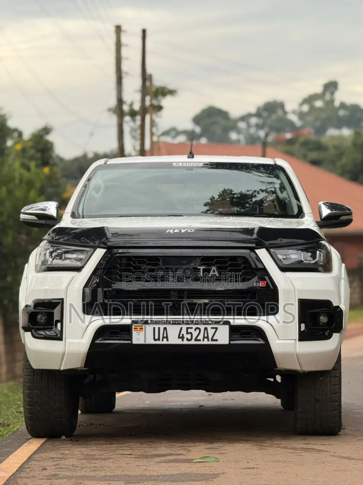 Toyota Land Cruiser Prado 2018 White