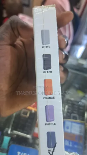 Wolg Wireless Power Bank With 10000mah