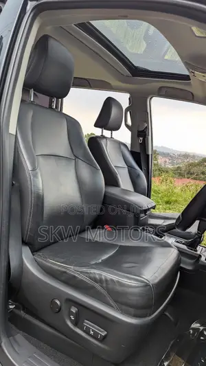 Toyota Land Cruiser Prado 2018 Black
