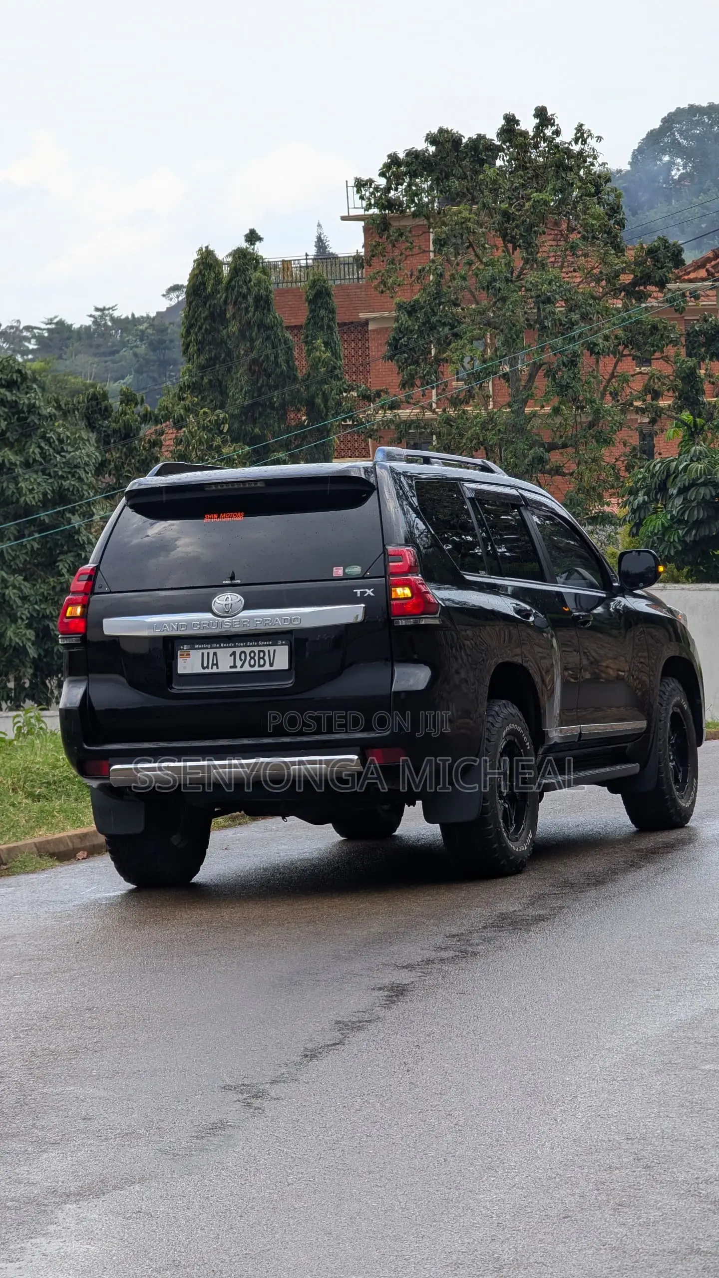 Toyota Land Cruiser Prado 2018 Black